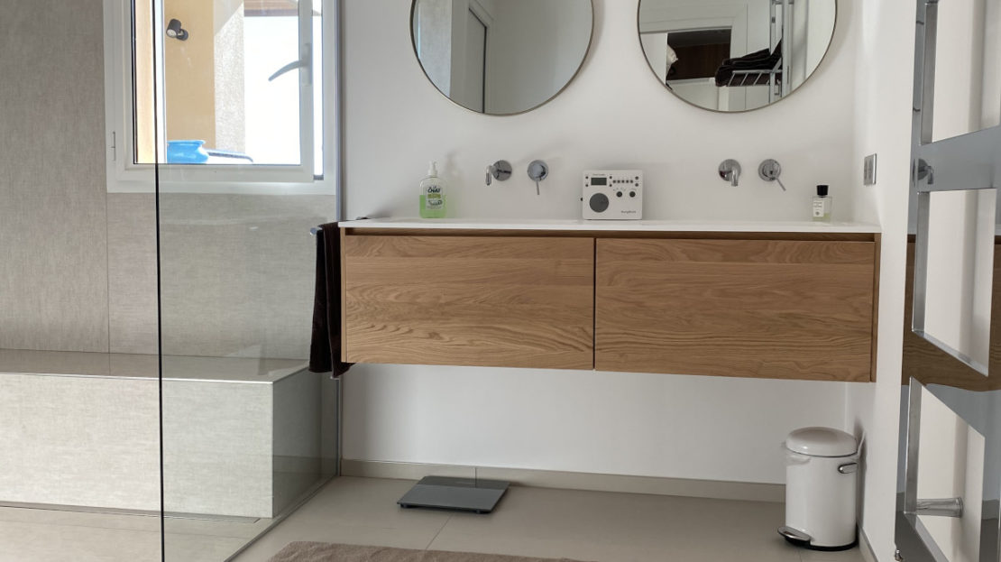 location villa vue mer proche Cabanon Bleu