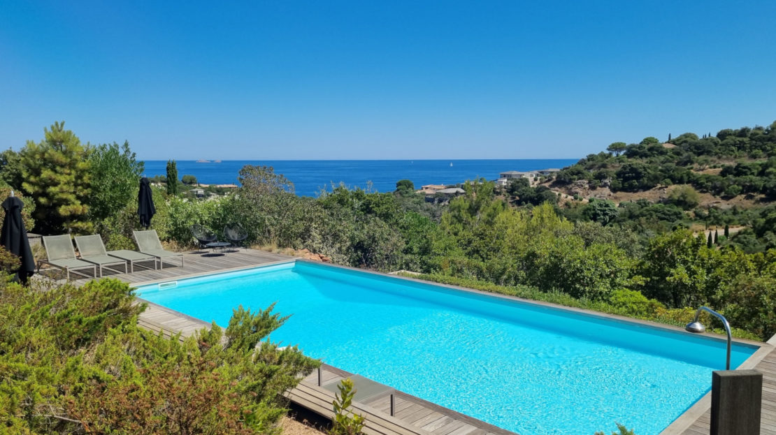 piscine-Location villa porto-vecchio