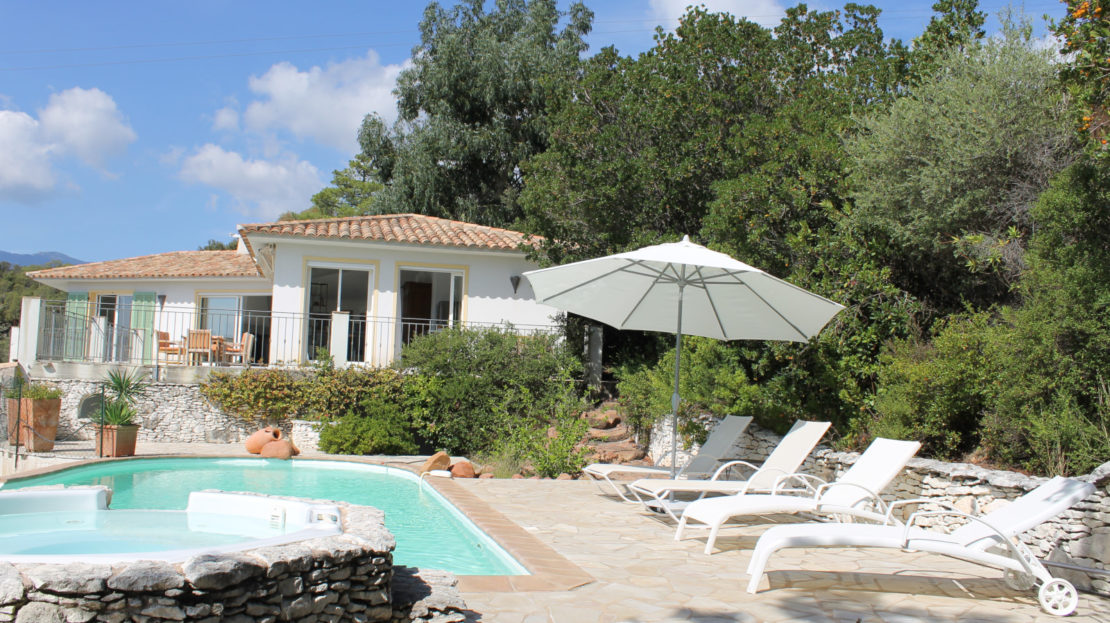 piscine villa vue panoramique porto vecchio
