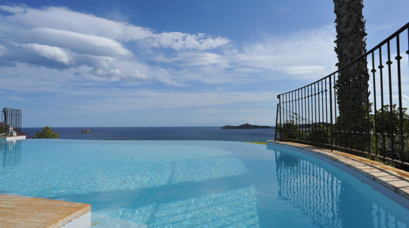 vente très belle villa Pinarello