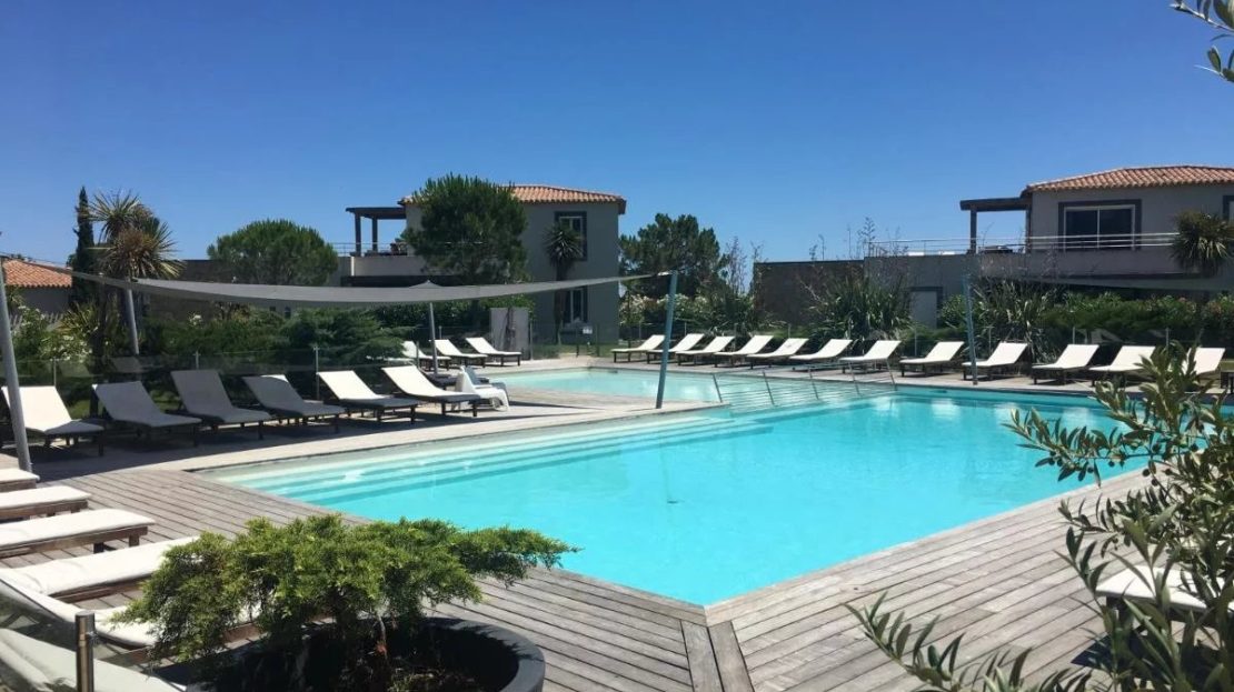 Résidence de standing avec piscine chauffée