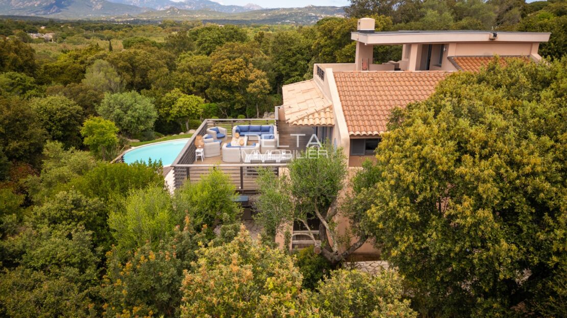 Domaine CALA-ROSSA: villa à 100 m de la mer