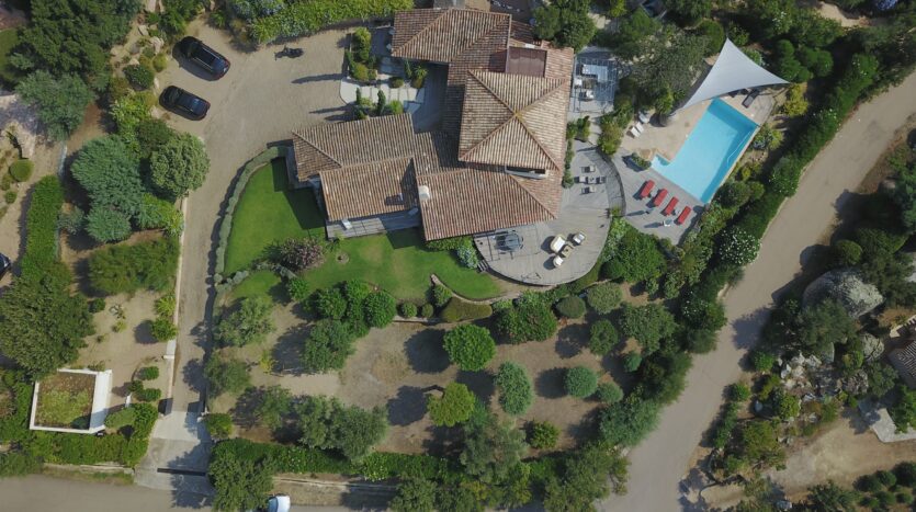 vente-belle villa-vue panoramique-piscine-Marina-di-Fiori-6 chambres