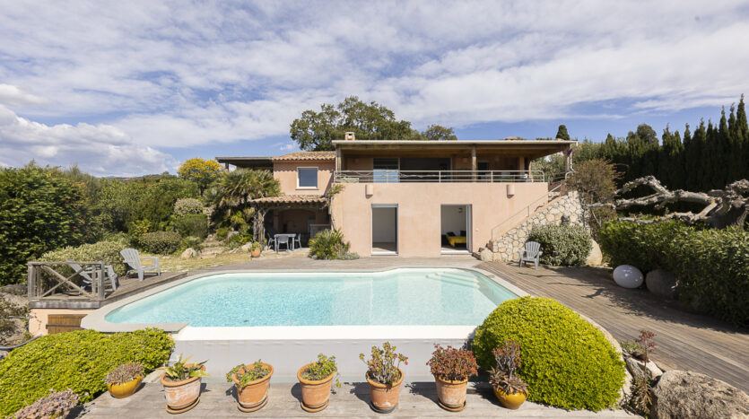 Vente Villa Dominant la baie de Saint Cyprien