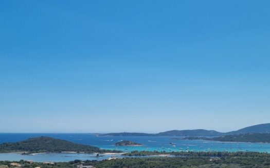 Vente Villa Dominant la baie de Saint Cyprien