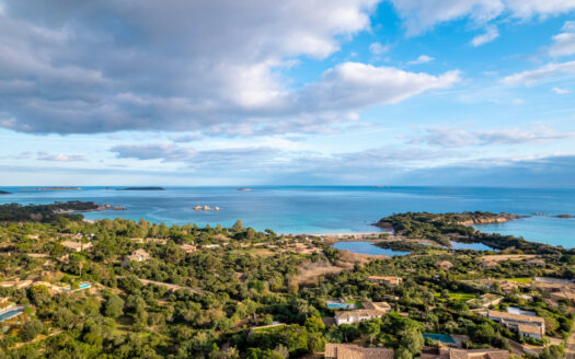 Villa vue panoramique sur la baie de Palombaggia