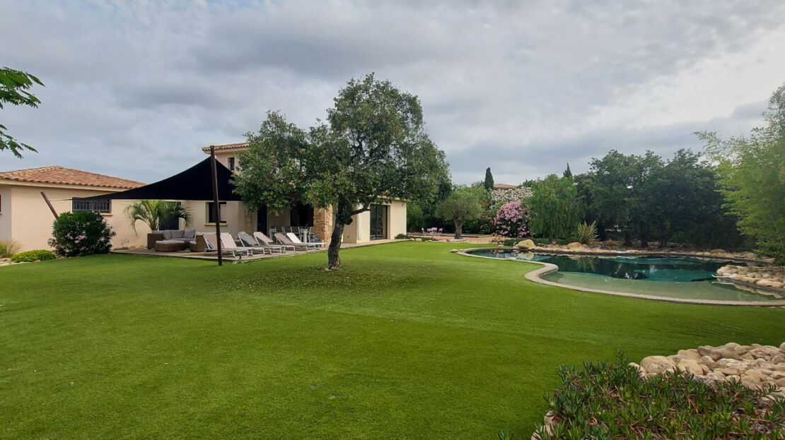 Villa récente à Saint Cyprien, à vendre