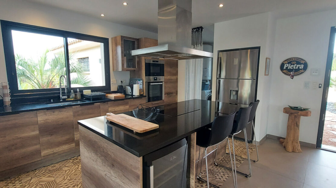 Villa récente à Saint Cyprien, à vendre