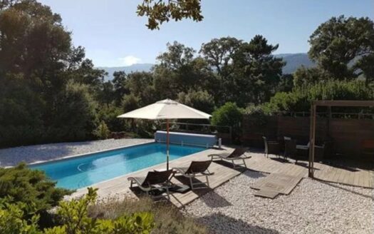 vente maison avec piscine à proximité de Porto-Vecchio