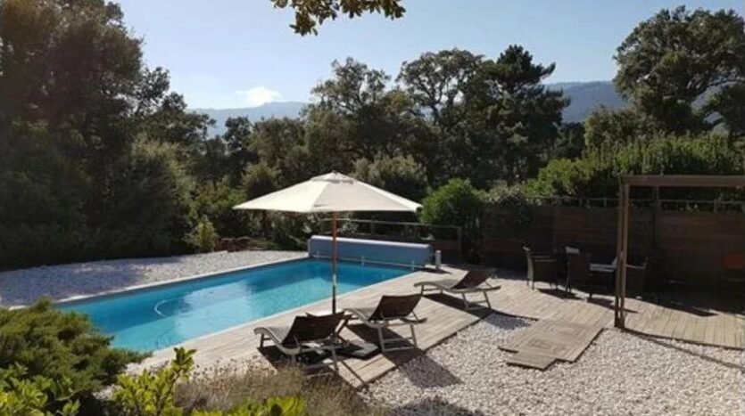 vente maison avec piscine à proximité de Porto-Vecchio