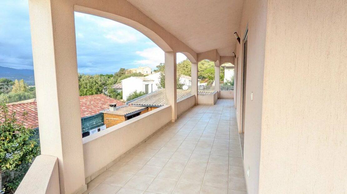 terrasse Vente appartement à Porto-Vecchio