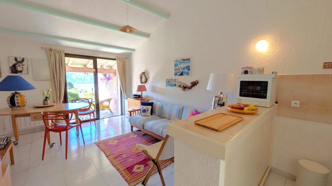 Vente Mini-villa dominant la baie de Santa-Giulia