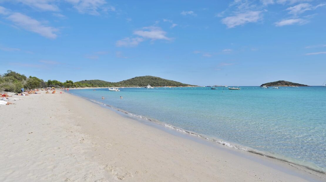 plage "Cabanon Bleu"